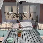 Choco Loca Loft, Bed, Bad & Bol